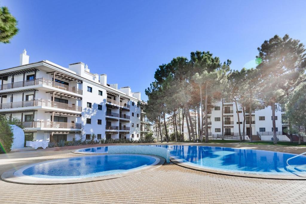 Pine Sun Park Т1 Apartment Falesia Beach Olhos de Agua  Buitenkant foto